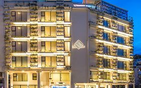 The Athenaeum Luxury Hotel